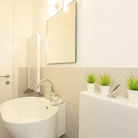 Apartament Spacious House With Garden In Isola